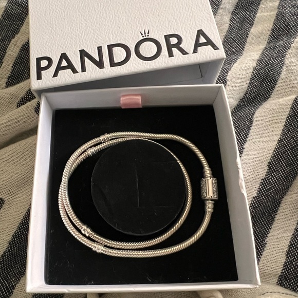 Authentic double wrap Pandora bracelet - Picture 2 of 2